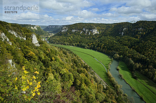 Deutschland  Baden-Württemberg  Blick von Eichfelsen auf das Donautal