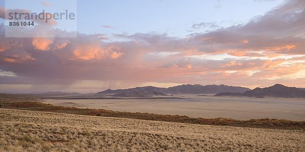 entfernt  Naturschutzgebiet  Wunsch  Namibia  Namib  Afrika  Abenddämmerung
