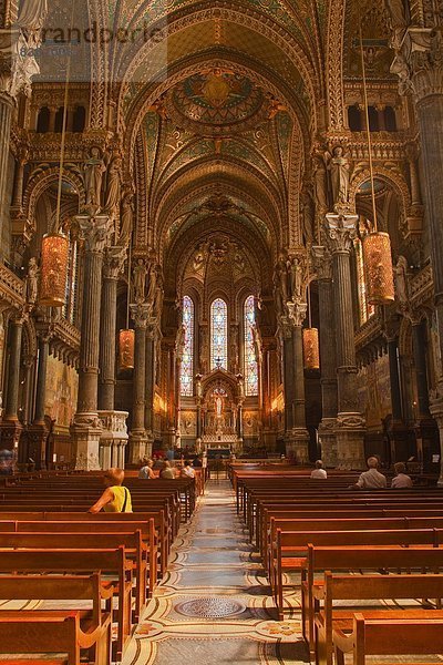 Frankreich  Europa  Dekoration  Lyon  Kirchenschiff  Rhone