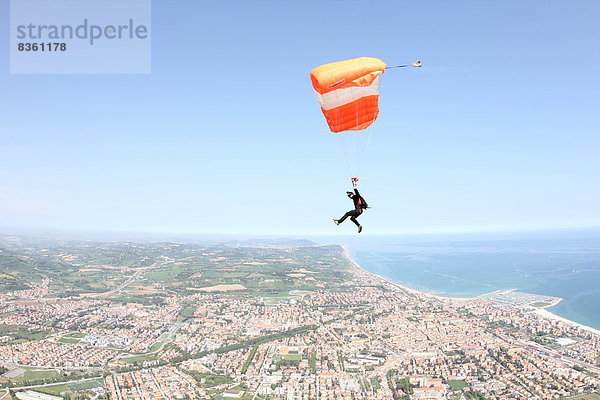 Canopy Piloting  Fano  Provinz Pesaro  Marken  Italien  Europa