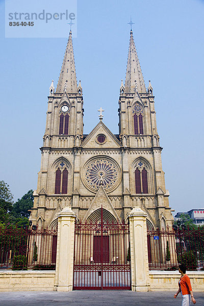 Guangzhou  Kanton  Stein  Kirche  Heiligkeit  herzförmig  Herz  China  Jesus Christus