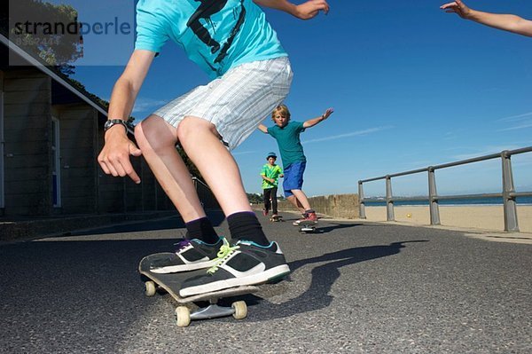 Skateboardfahren für Jungen