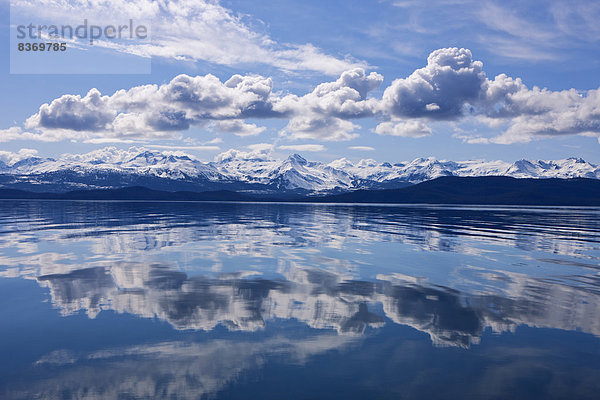Landschaftlich schön  landschaftlich reizvoll  Berg  Spiegelung  Ansicht  Juneau