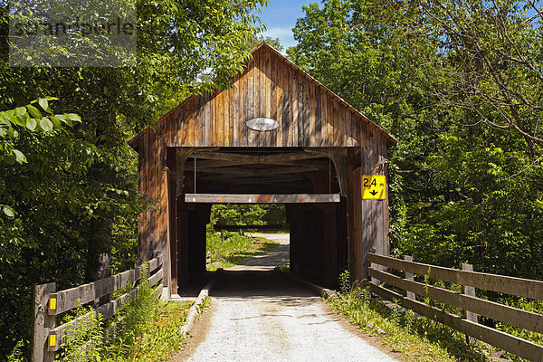 bedecken Geschichte Brücke Kanada Quebec