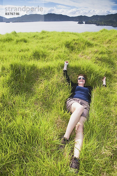 Entspannung  Insel  Gras  Mädchen  Neuseeland  Weichheit  dicht