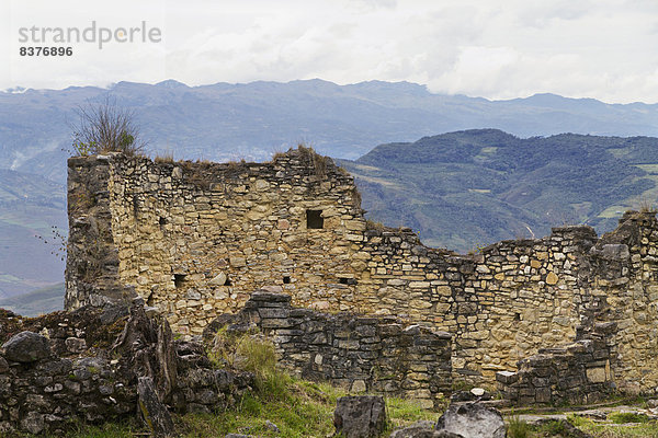 Gebäude  rund  Festung  Peru