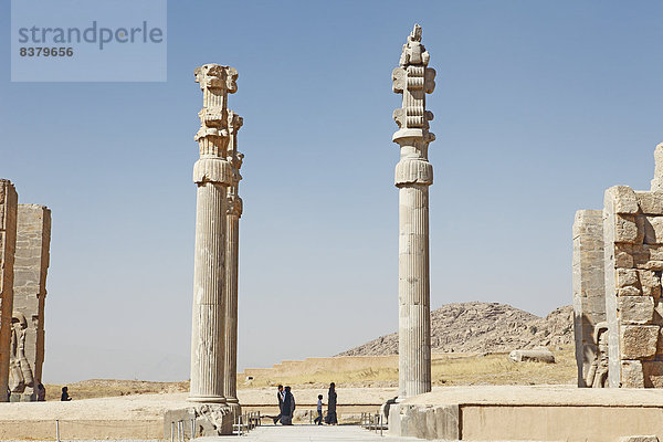 Säulen am Tor aller Länder  altpersische Stadt Persepolis  UNESCO-Weltkulturerbe  Provinz Fars  Iran