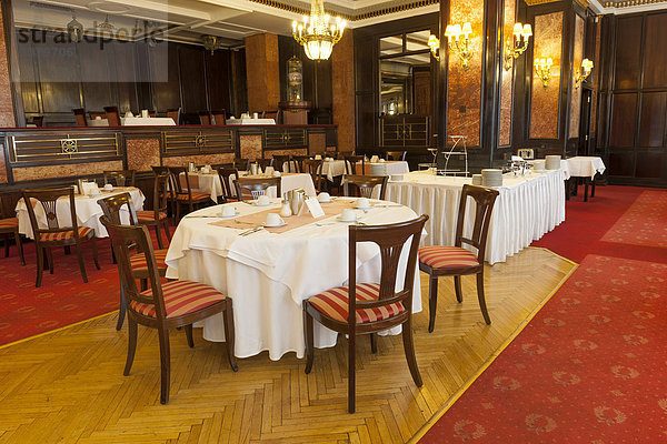 Frühstücksraum  Hotel Astoria  Budapest  Ungarn