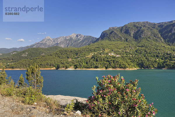 Stausee Baraj Gölüne Girmek  Dimcay-Tal  Taurusgebirge  Alanya  Provinz Antalya  Türkei