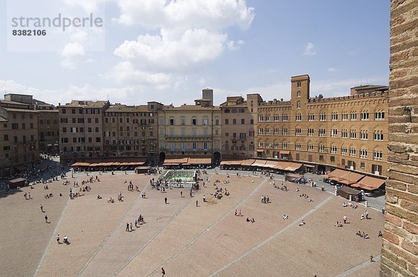 Blick auf die Piazza del Campo  Siena  UNESCO World Heritage Site  Toskana  Italien  Europa