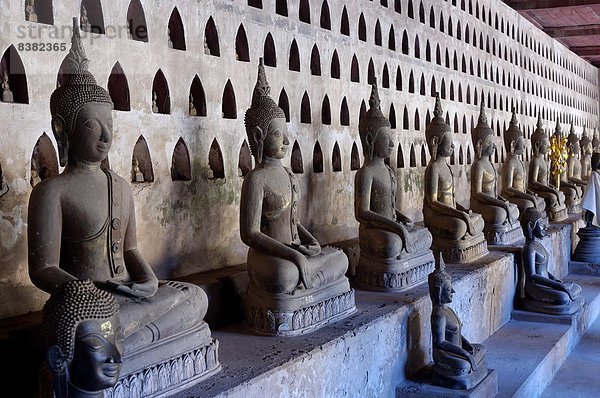 Kreuzgang  Vientiane  Hauptstadt  Galerie  Statue  umgeben  Südostasien  Vietnam  Asien  Buddha  Laos