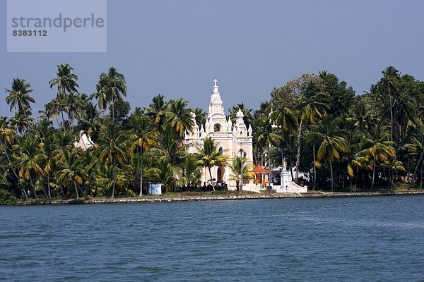 Wasserrand  See  Kirche  Asien  Indien  Kerala
