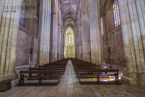 Mittelschiff der Kirche  Dominikaner-Kloster Mosteiro da Batalha  Unesco-Weltkulturerbe  Batalha  Distrikt Leiria  Portugal