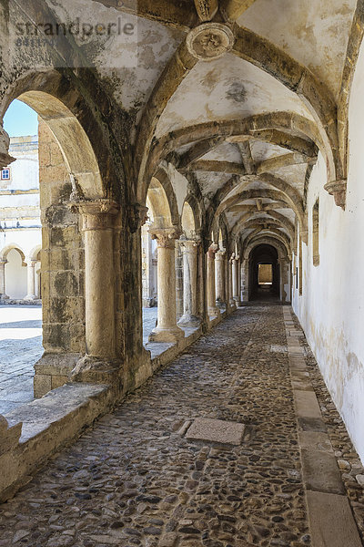 Kreuzgang von Micha  Convento de Cristo Kloster  UNESCO-Weltkulturerbe  Tomar  Distrikt Santarém  Portugal