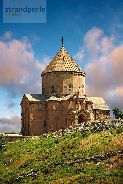 Armenisch-orthodoxe Kirche zum Heiligen Kreuz  10. Jahrhundert  Insel Akdamar  Vansee  Türkei