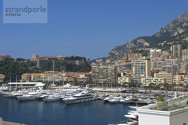 Außenaufnahme Hafen Frankreich Europa Tag Boot Motorboot Cote d Azur Mittelmeer Monaco Monte Carlo