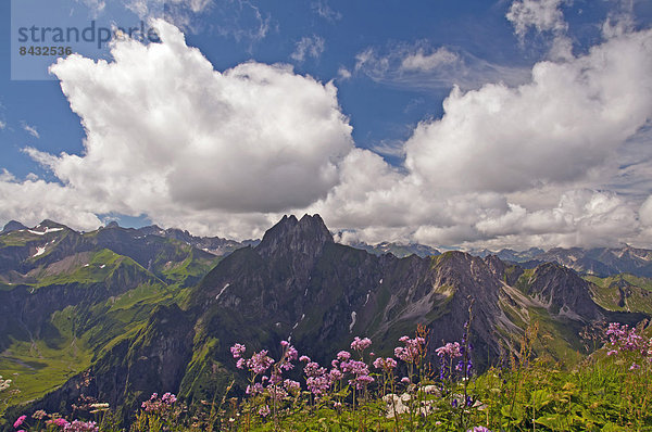 Ecke  Ecken  Europa  Berg  Tag  Wolke  Himmel  Landschaft  Weg  Natur  Alpen  Ansicht  Bayern  Wanderweg  Deutschland