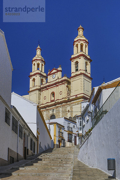 Europa  Straße  Reise  Großstadt  weiß  Architektur  bunt  Kirche  Tourismus  Geographie  Andalusien  Olvera  Spanien  steil