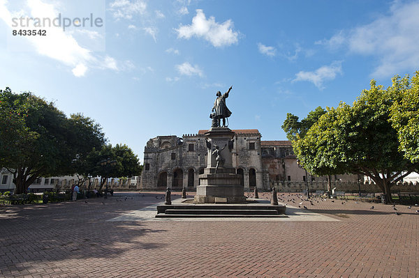 Santo Domingo  Hauptstadt  Geschichte  Monument  Kirche  Karibik  Altstadt  UNESCO-Welterbe  Columbus  Dominikanische Republik