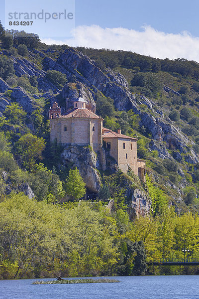 Europa  Reise  Architektur  Geschichte  Fluss  Kirche  Tourismus  Heiligtum  Soria  Spanien