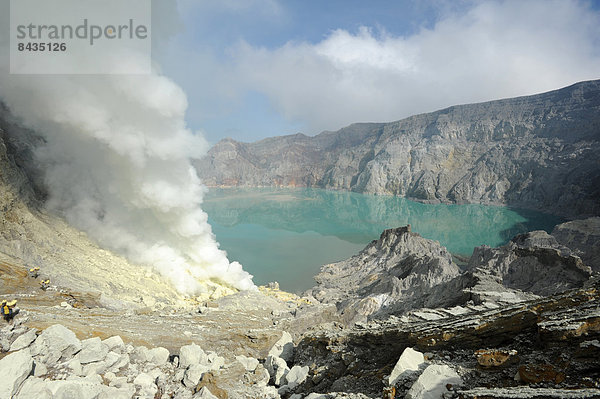 arbeiten  Industrie  Beruf  Vulkan  Mineral  Krater  Schwefel  Asien  Kratersee  Indonesien  Java