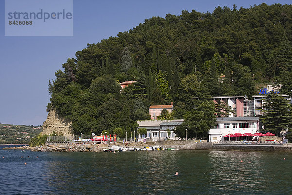 Sommer baden Himmel Urlaub Dorf blau Adriatisches Meer Adria Bucht Istrien Mittelmeer Slowenien