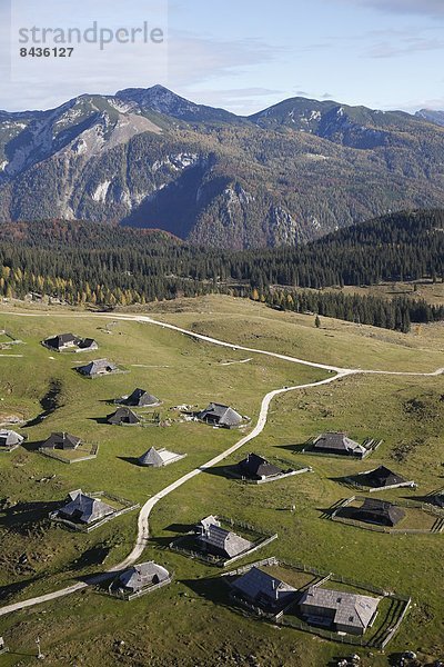 Holzhäuser  Velika Planina  Kamniker Alpen  Slowenien  Europa Holzhäuser