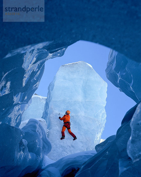 Europa Abenteuer Kanton Graubünden Moräne Gletscher klettern Schweiz Wintersport