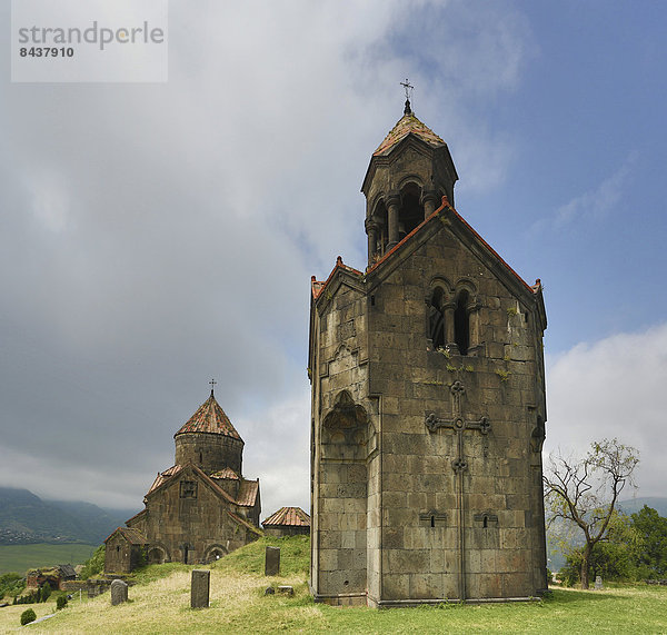 Glockenturm  Skyline  Skylines  grün  Reise  Architektur  Geschichte  Religion  Tourismus  UNESCO-Welterbe  Armenien  Eurasien  Kloster