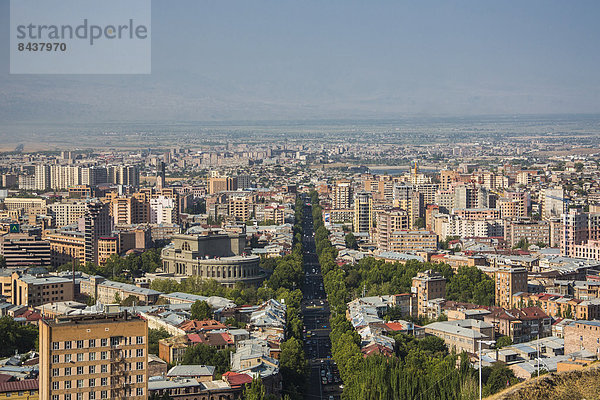 Panorama Skyline Skylines Opernhaus Oper Opern Großstadt Armenien Allee Eurasien