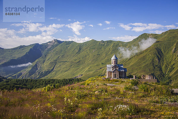 Berg  Wolke  Morgen  Tal  Kirche  Religion  Schlucht  Eurasien  Aussichtspunkt