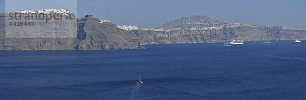 Panorama Europa Steilküste Meer Vulkan Dorf Insel Griechenland Santorin Krater Kykladen griechisch Thira