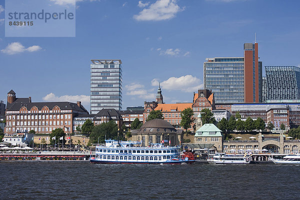 Raddampfer  Hafen  Europa  Stadt  Großstadt  Schiff  Steg  Hamburg - Deutschland  Deutschland