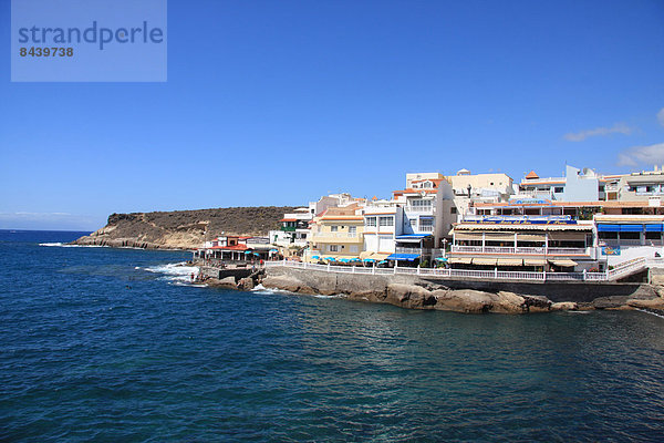 Europa Wohnhaus Gebäude Dorf Kanaren Kanarische Inseln Bucht Spanien Teneriffa