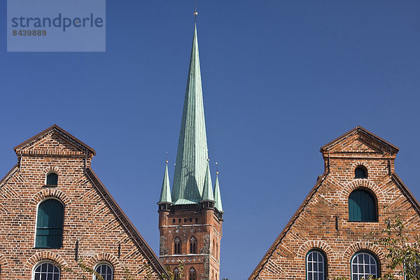 Sehenswürdigkeit  Tag  Attraktivität  Architektur  Kirche  Religion  Kirchturm  Gotik  UNESCO-Welterbe  deutsch  Tourismus