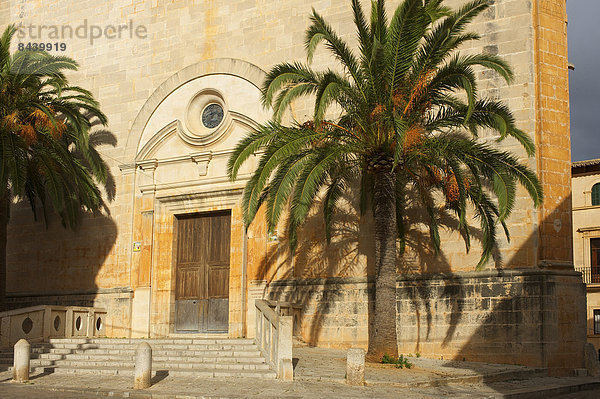 Außenaufnahme  Europa  Gebäude  niemand  Architektur  Kirche  Balearen  Balearische Inseln  Mallorca  Spanien