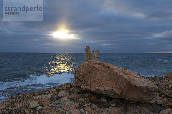 Außenaufnahme Landschaftlich schön landschaftlich reizvoll Europa Sonnenuntergang Landschaft Küste niemand Meer Balearen Balearische Inseln Mallorca Mittelmeer Spanien