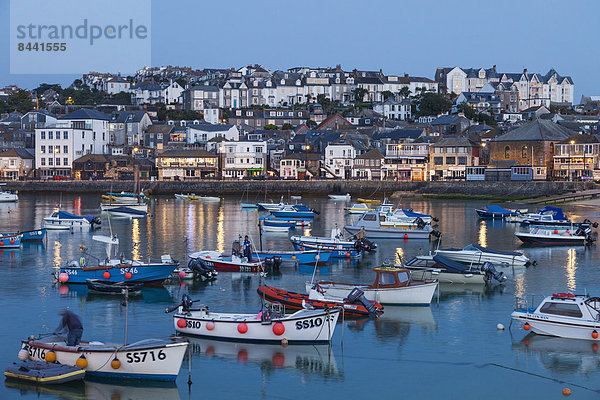 Fischereihafen  Fischerhafen  Hafen  Europa  britisch  Großbritannien  Küste  Cornwall  England