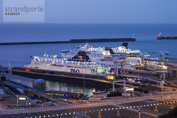 Hafen Europa britisch Großbritannien Küste Meer Dock Schiff Fähre verschiffen England Ärmelkanal Fährterminal Kent