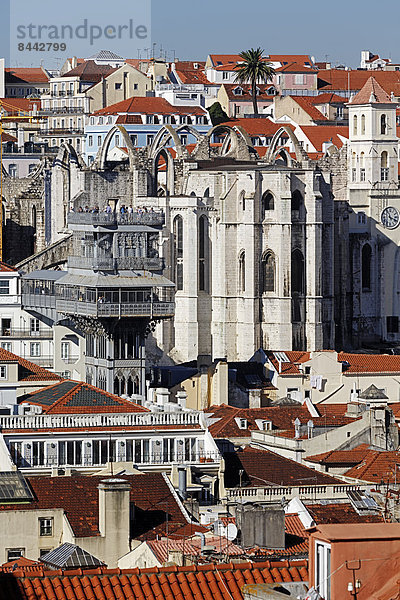 Portugal  Lisboa  Blick über Baixa und Chiado