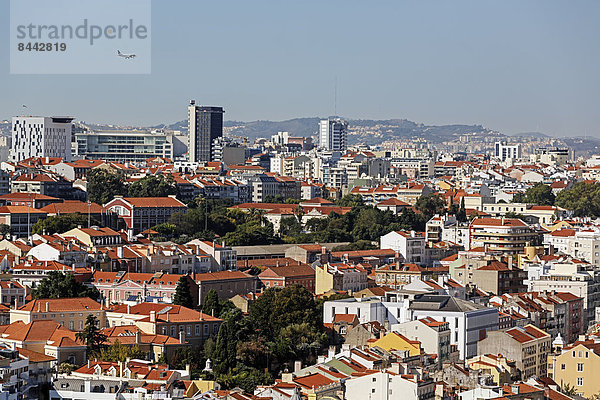 Portugal  Lissabon  Miradouro de Nossa Senhora do Monte  Blick über die Stadt