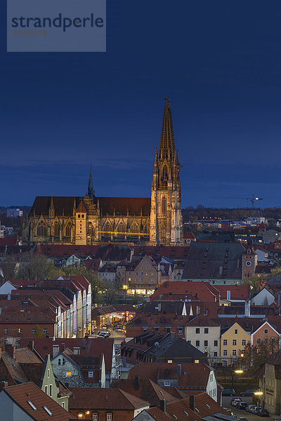 Germany  Bavaria  Regensburg  View of Regensburg Cathedral at night