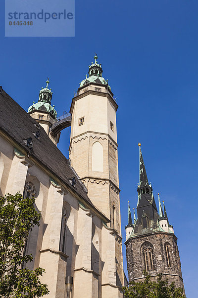 Deutschland  Sachsen-Anhalt  Halle  Marktkirche und Roter Turm
