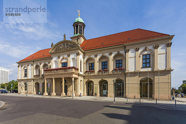 Deutschland  Sachsen-Anhalt  Magdeburg  Alter Marktplatz mit altem Rathaus