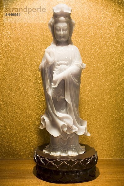 zeigen  Ausstellungsraum  Fabrikgebäude  China  Figur  Göttin  Lavendel  Xian