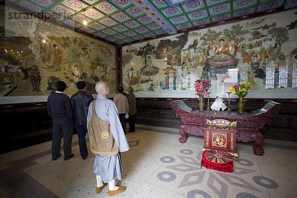 groß  großes  großer  große  großen  ungestüm  fünfstöckig  Buddhismus  China  Gans  Mönch  Pagode  Xian