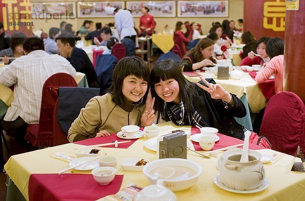 Restaurant 2 Peking Hauptstadt Braten Mädchen China Ente
