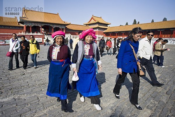 Frau  Großstadt  chinesisch  Besuch  Treffen  trifft  verboten  Peking  Hauptstadt  China  Ethnisches Erscheinungsbild