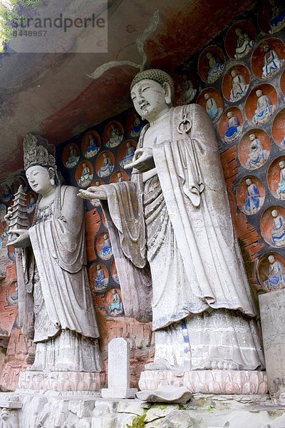 Felsbrocken  schnitzen  Sonnenlicht  Berg  groß  großes  großer  große  großen  China  Buddha  Chongqing  Weisheit