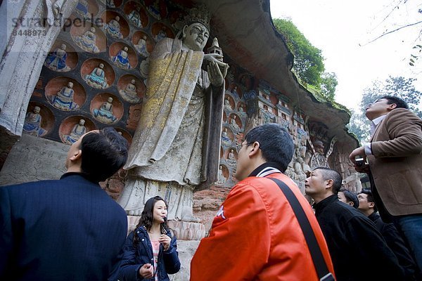 Felsbrocken  Tourist  Statue  schnitzen  Ansicht  Berg  China  Buddha  Chongqing